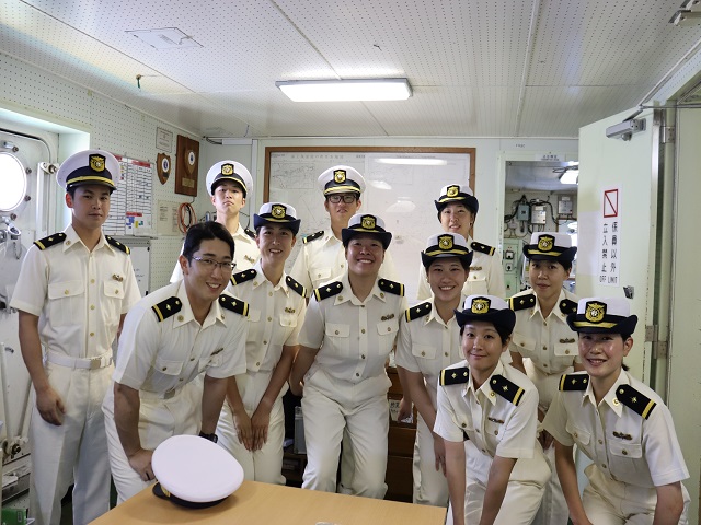 入港時の記念撮影